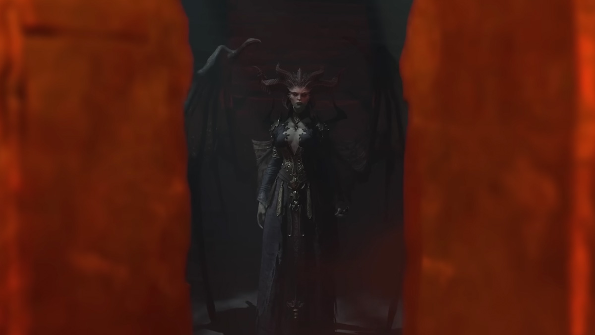 Diablo 4 Lilith between red pillars